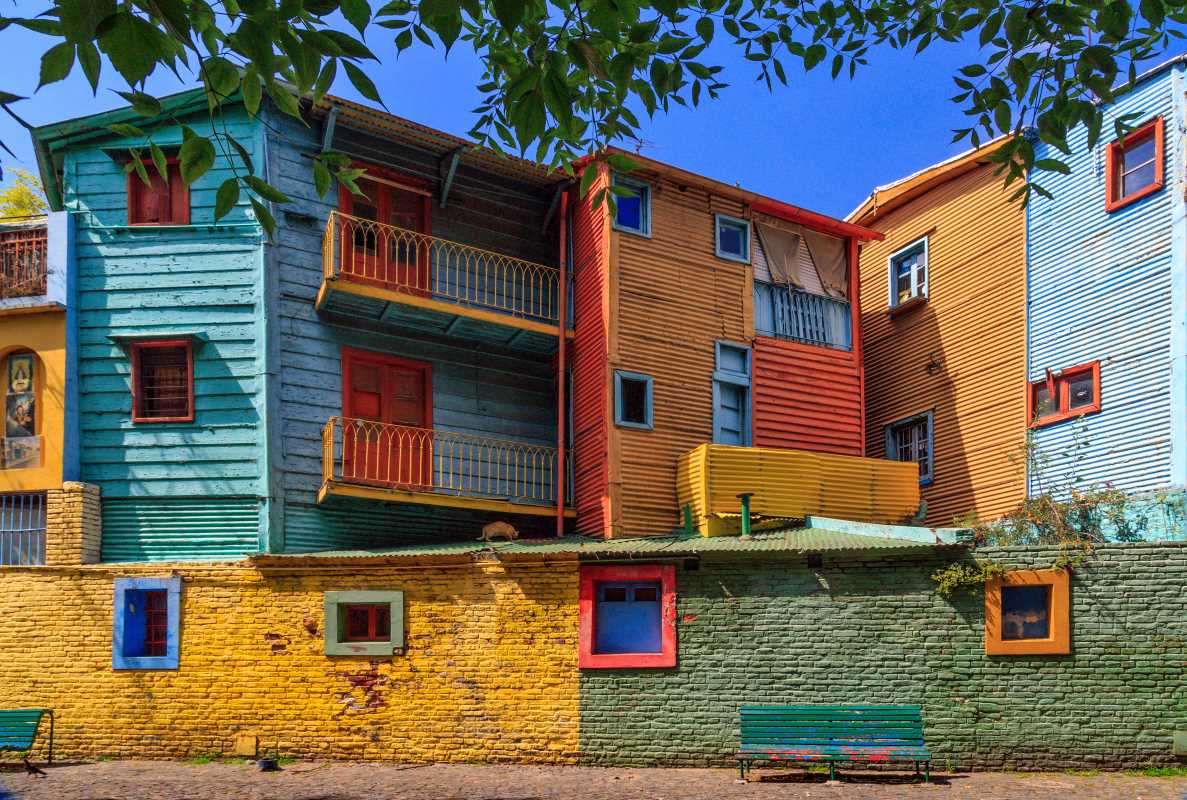 The History and Traditions of La Boca in Buenos Aires